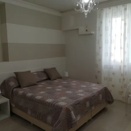 Via Marina 4* Reggio de Calabre