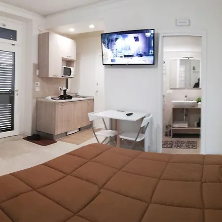 Bed and breakfast Via Marina 4*