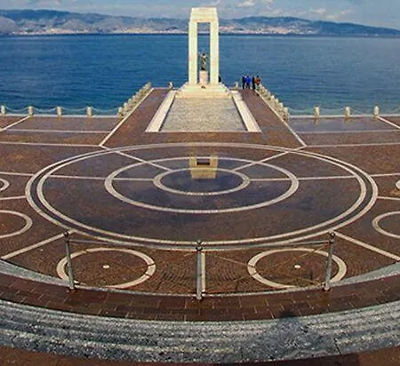 Via Marina