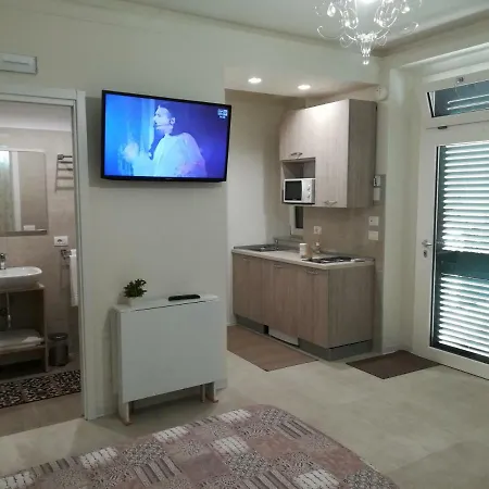 Bed and breakfast Via Marina 4*
