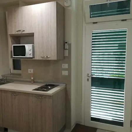 Via Marina Bed & Breakfast